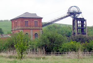 Bestwood Colliery headgear and winding house.