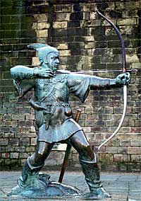 Robin Hood outside Nottingham Castle